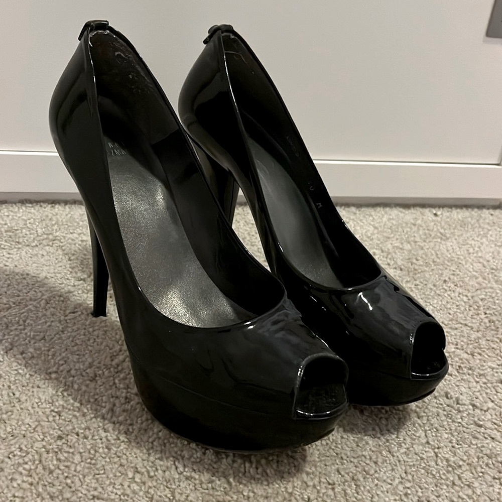 Stuart Weitzman Patent Pump